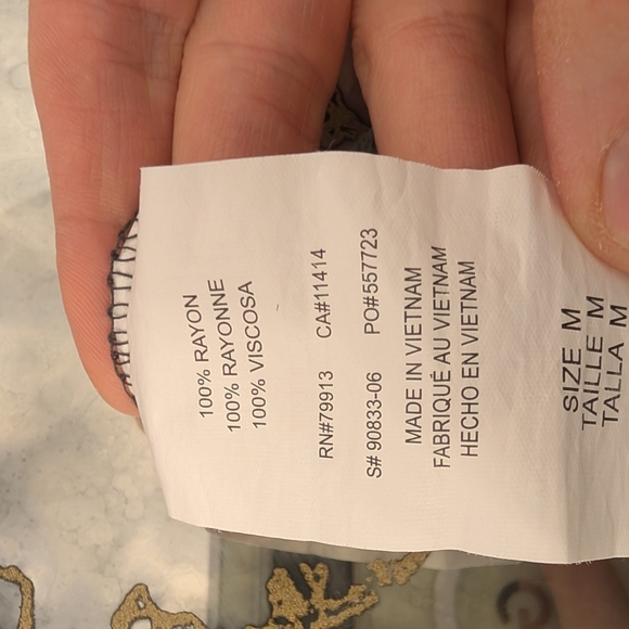 Elegant Black Evening Gown - Picture 3 of 7